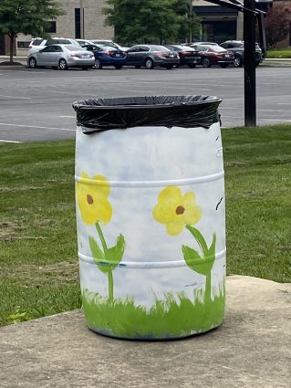 Gallery 6 - Perry Park Trash Cans